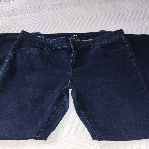 Women's ana Jeans - Picture 3 of 4